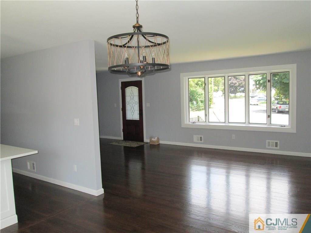 66 Bramhall Road Colonia, NJ 07067 - Photo 5 of 19 Gallery Image 5
