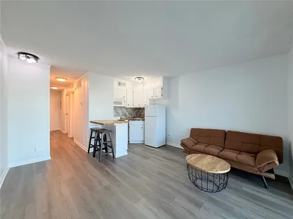 $138,500 | 6102 Seawall Boulevard, Unit 213, Galveston, TX 77551