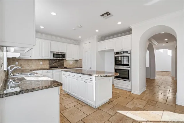 $1,259,000 | 2792 Rambling Vista Road, Chula Vista, CA 91915