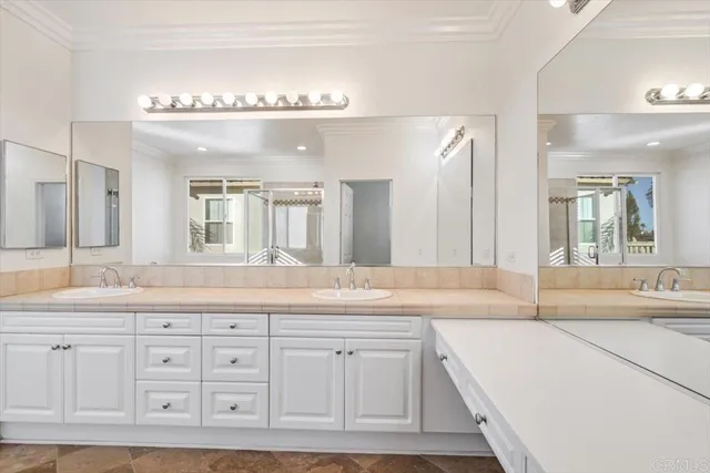 $1,259,000 | 2792 Rambling Vista Road, Chula Vista, CA 91915