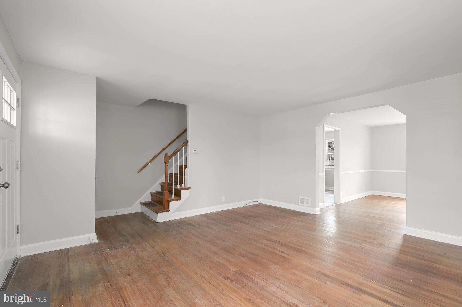 1049 Reverdy Road Baltimore, MD 21212 - Photo 4 of 24