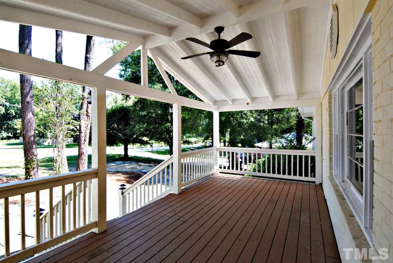 917 Grovemont Road Raleigh, NC 27603 - Photo 2 of 25