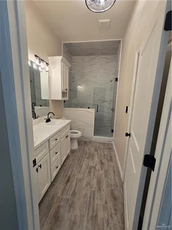 $1,700 | 702 West 25th Street, Mission, TX 78574