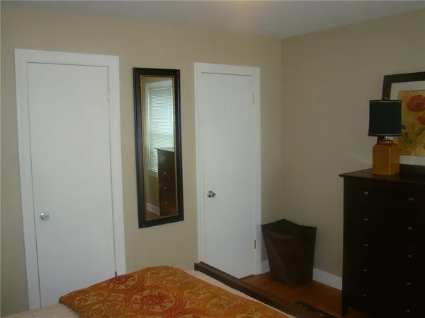 $2,100 | 3558 Central Avenue, Indianapolis, IN 46205
