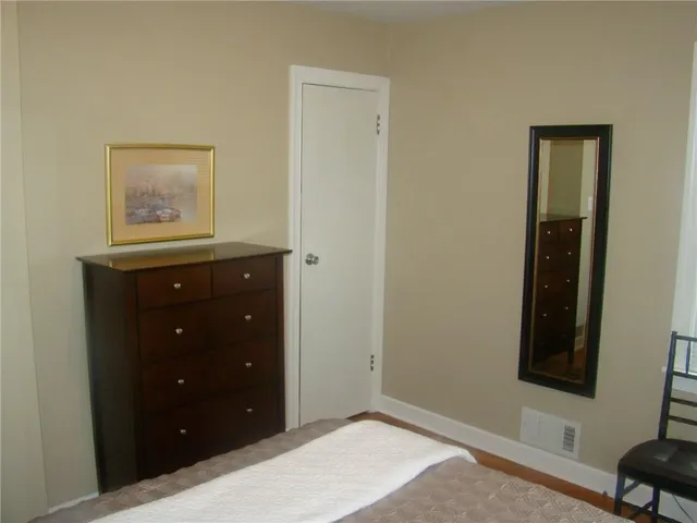 $2,100 | 3558 Central Avenue, Indianapolis, IN 46205