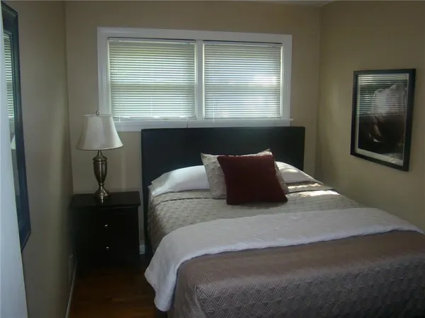 $2,100 | 3558 Central Avenue, Indianapolis, IN 46205