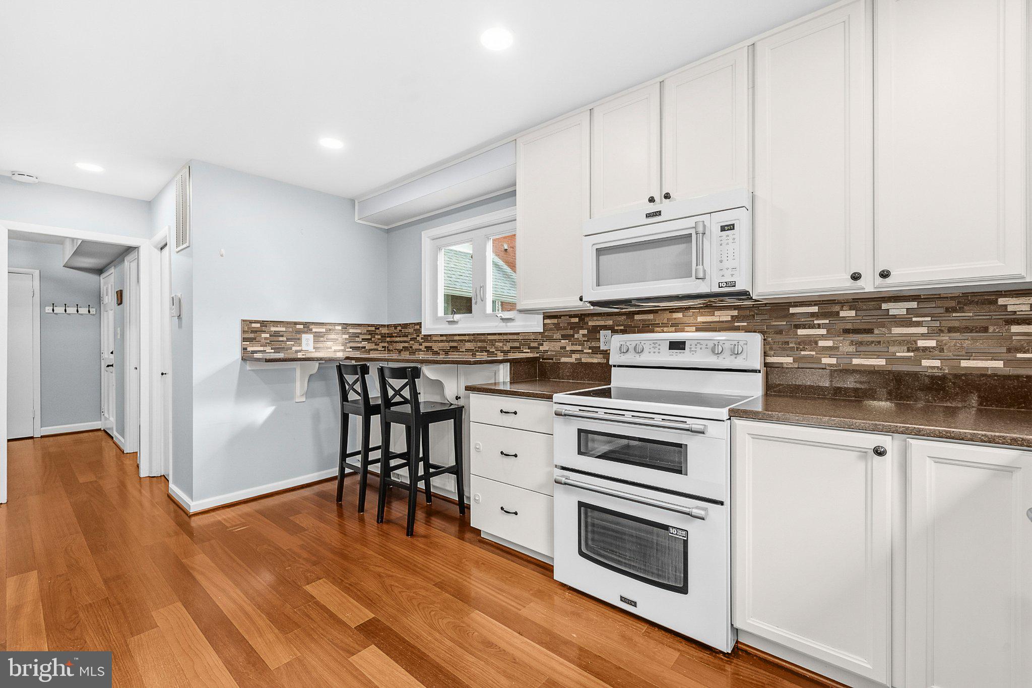 1962 Dundee Road Rockville, MD 20850 - Photo 12 of 47 Gallery Image 12
