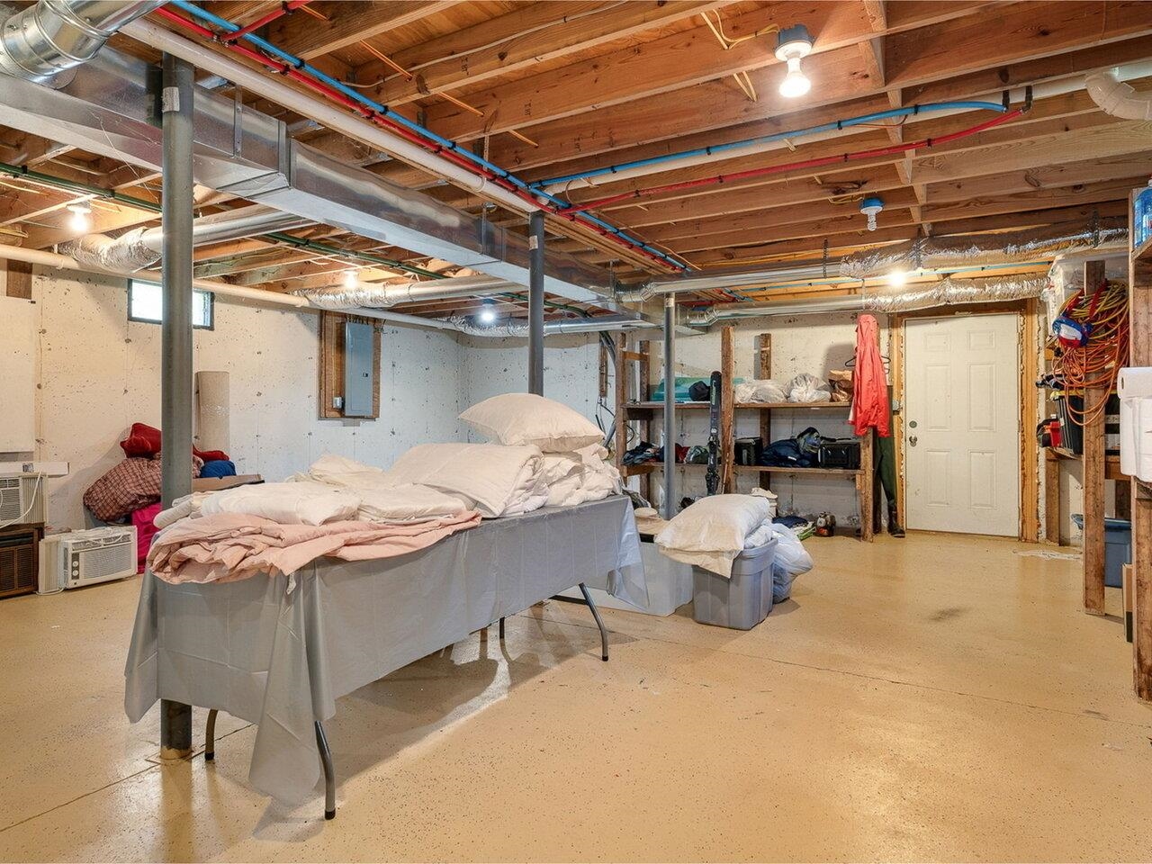 337 Dallinger Road New Haven, VT 05472 - Photo 17 of 59