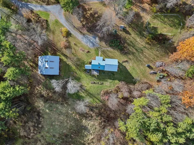 $599,900 | 337 Dallinger Road, New Haven, VT 05472