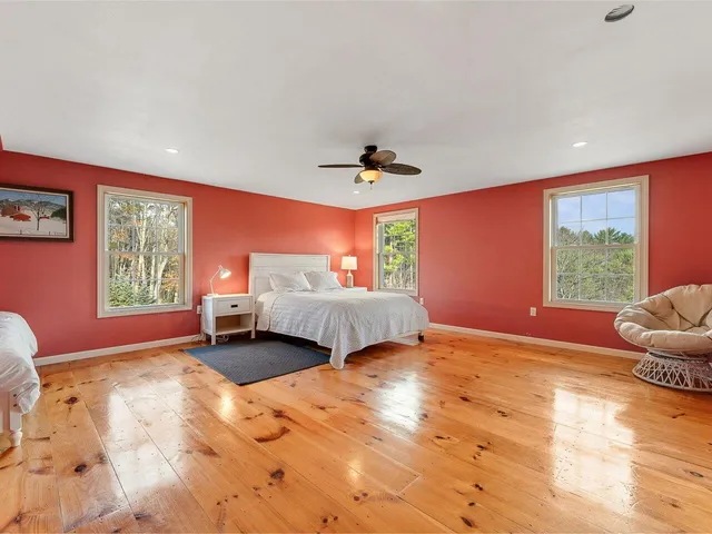 $599,900 | 337 Dallinger Road, New Haven, VT 05472