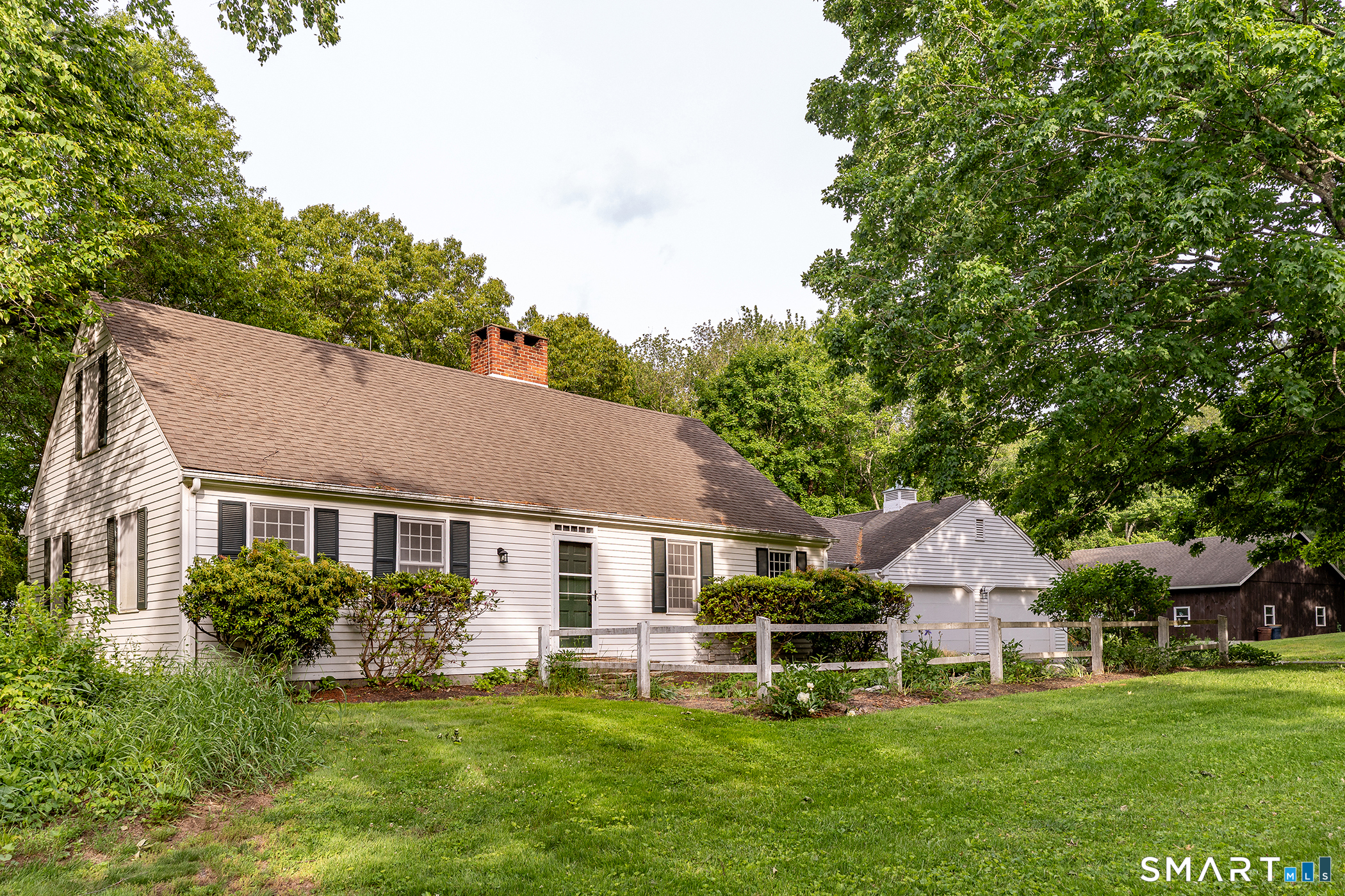 4 Judge Road Roxbury, CT 06783 - Photo 3 of 37