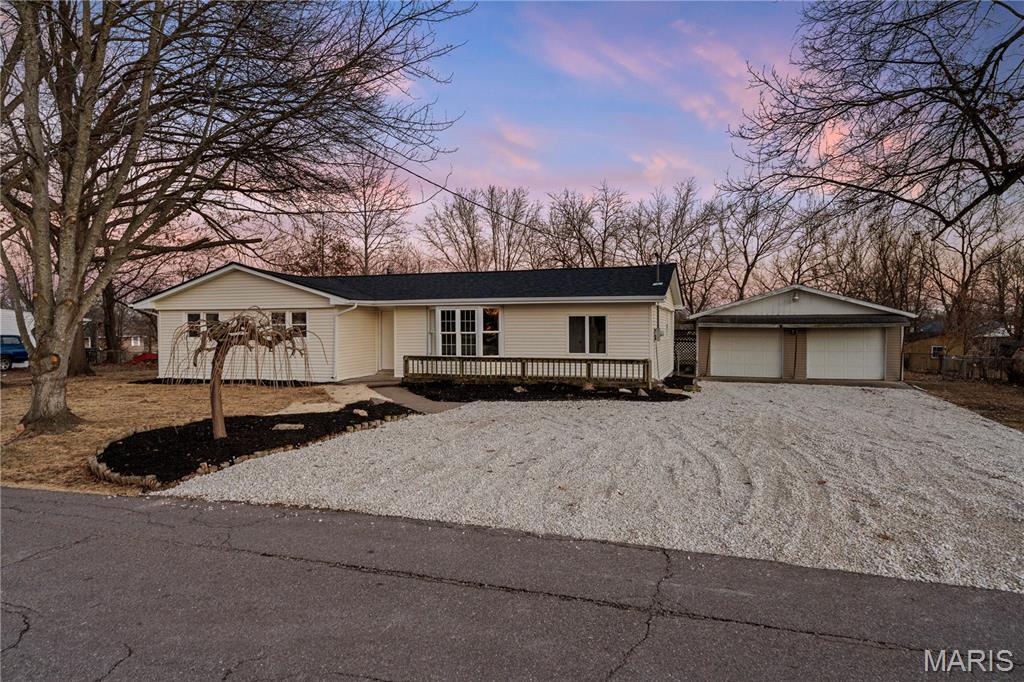 801 Halifax Road Holts Summit, MO 65043 - Photo 14 of 41