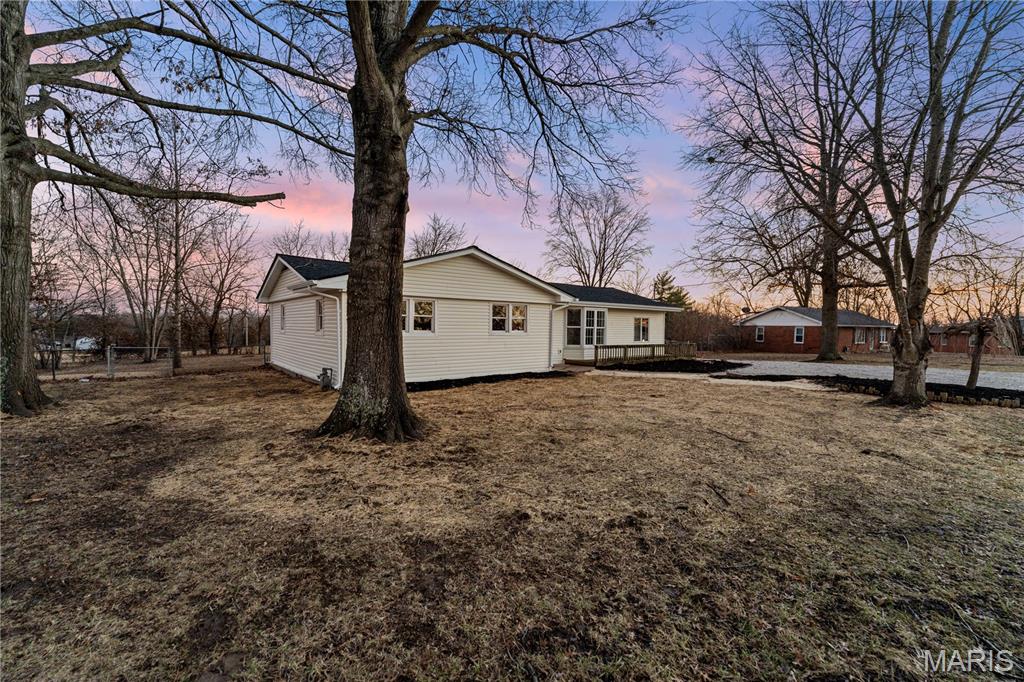 801 Halifax Road Holts Summit, MO 65043 - Photo 15 of 41