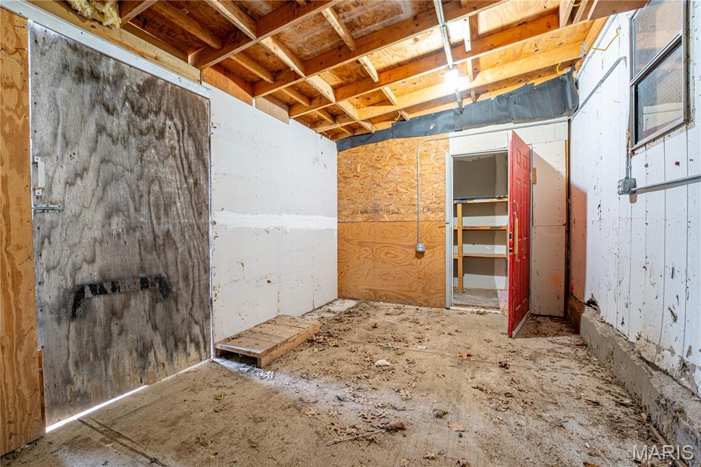 801 Halifax Road Holts Summit, MO 65043 - Photo 20 of 41