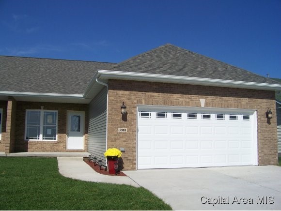 3813 Sugar Loaf Springfield, IL 62711 - Photo 1 of 21 Gallery Image 1