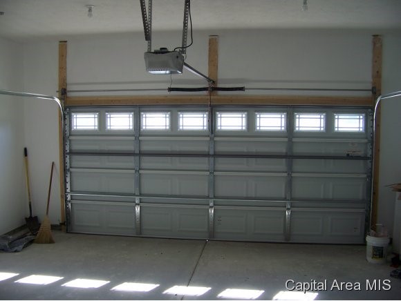 3813 Sugar Loaf Springfield, IL 62711 - Photo 16 of 21 Gallery Image 16