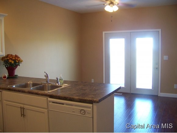 3813 Sugar Loaf Springfield, IL 62711 - Photo 6 of 21 Gallery Image 6