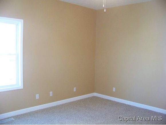 3813 Sugar Loaf Springfield, IL 62711 - Photo 7 of 21 Gallery Image 7