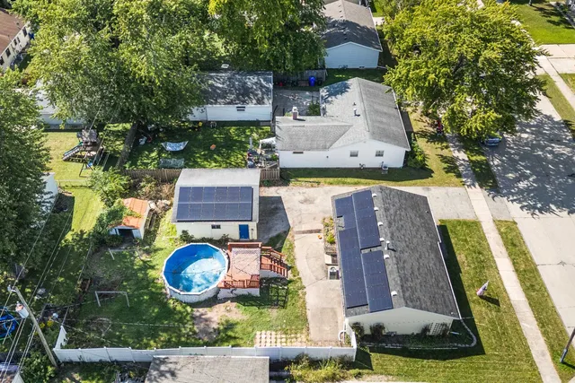 $229,900 | 1235 East Sylvan Avenue, Appleton, WI 54915