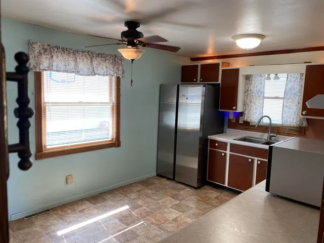 $229,900 | 1235 East Sylvan Avenue, Appleton, WI 54915