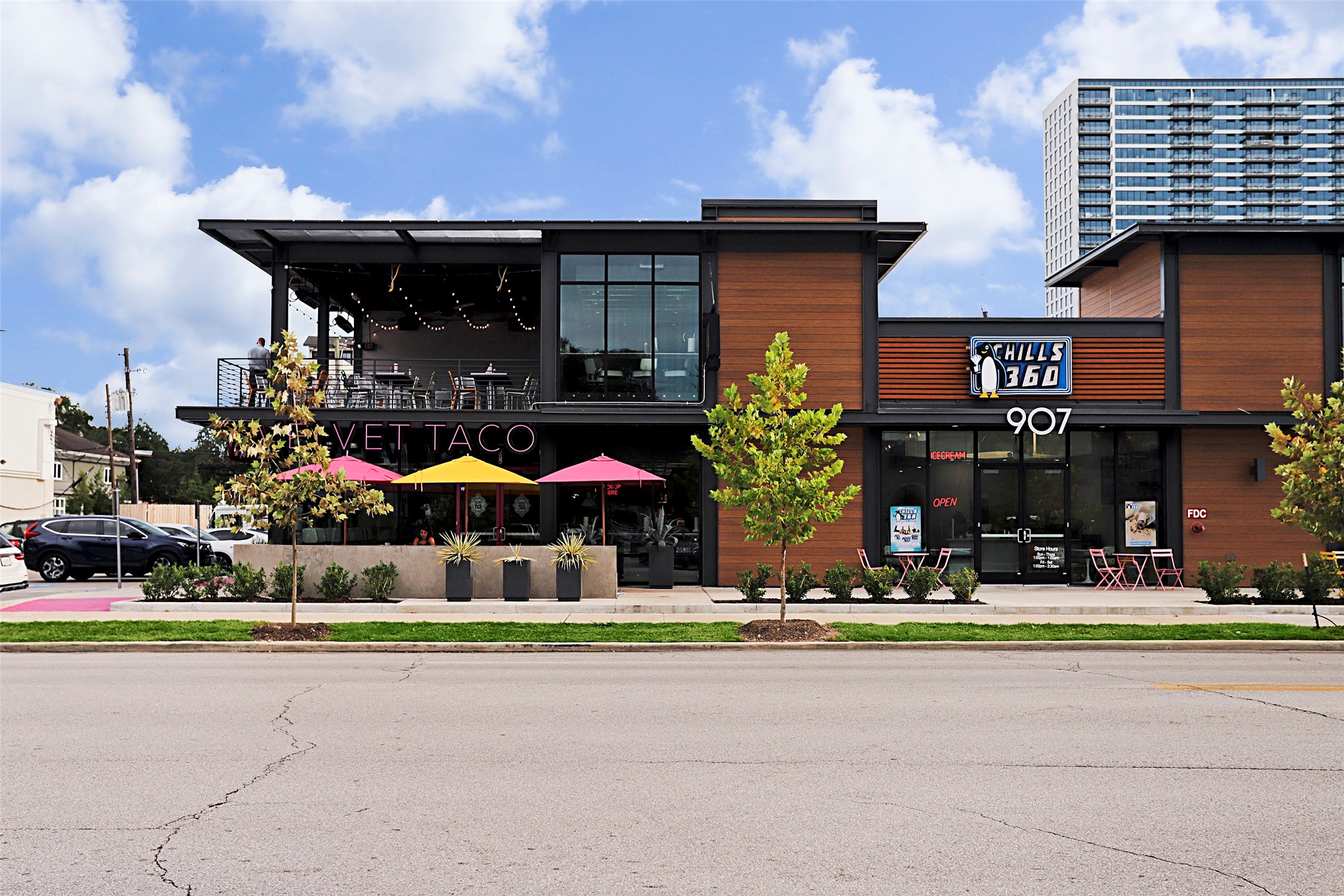 1944 Portsmouth Street Houston, TX 77098 - Photo 34 of 36 a view of building with small space and a car park in front of it