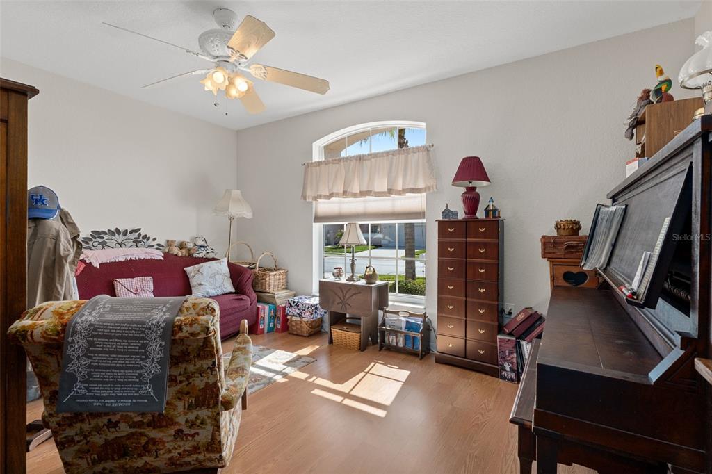 382 Royal Palm Way Spring Hill, FL 34608 - Photo 28 of 38