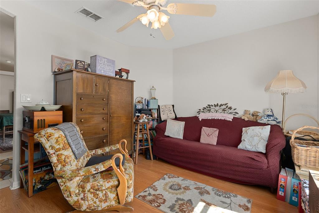 382 Royal Palm Way Spring Hill, FL 34608 - Photo 29 of 38