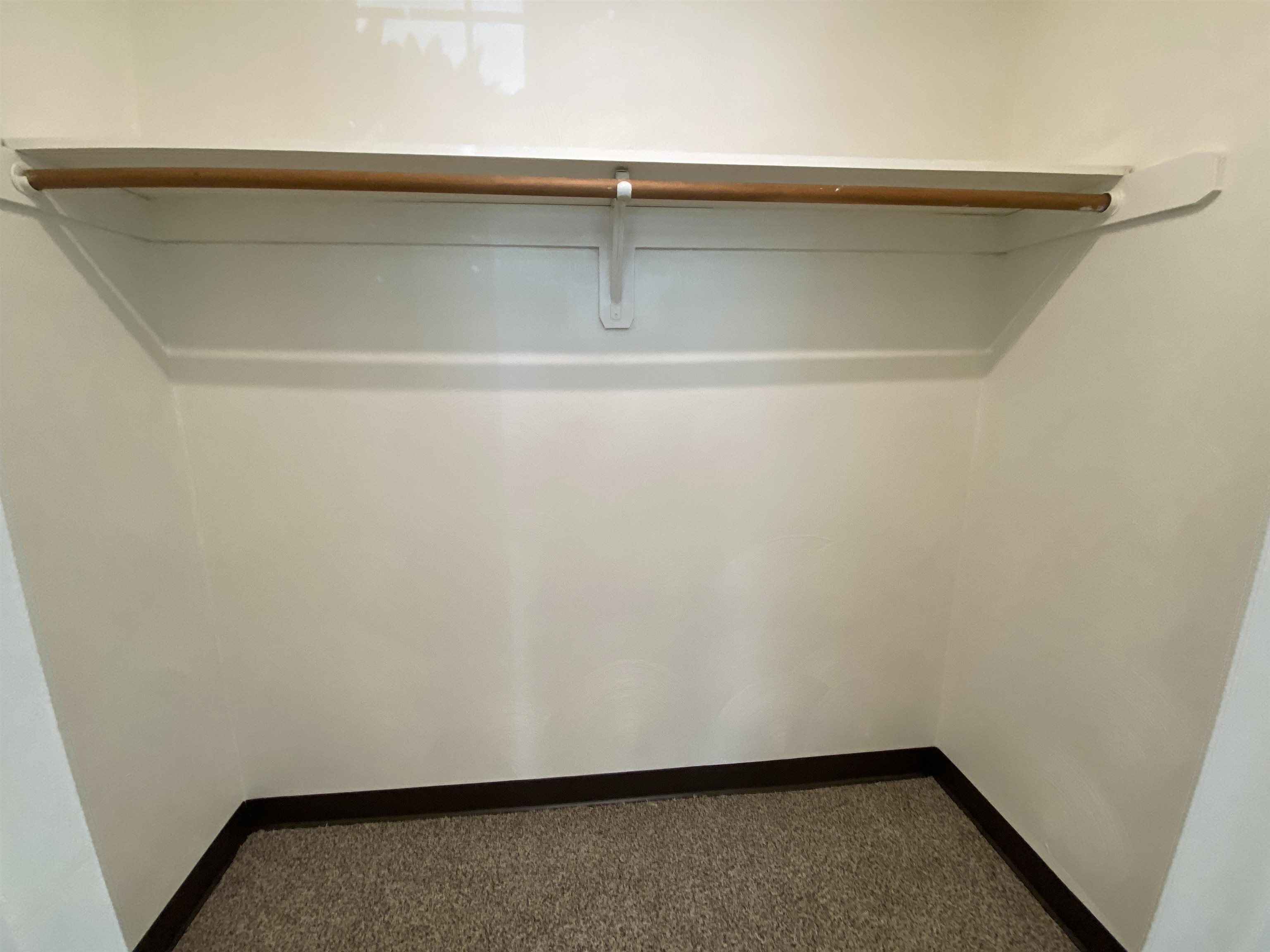 379 Huse Road, Unit 33 Manchester, NH 03103 - Photo 22 of 34