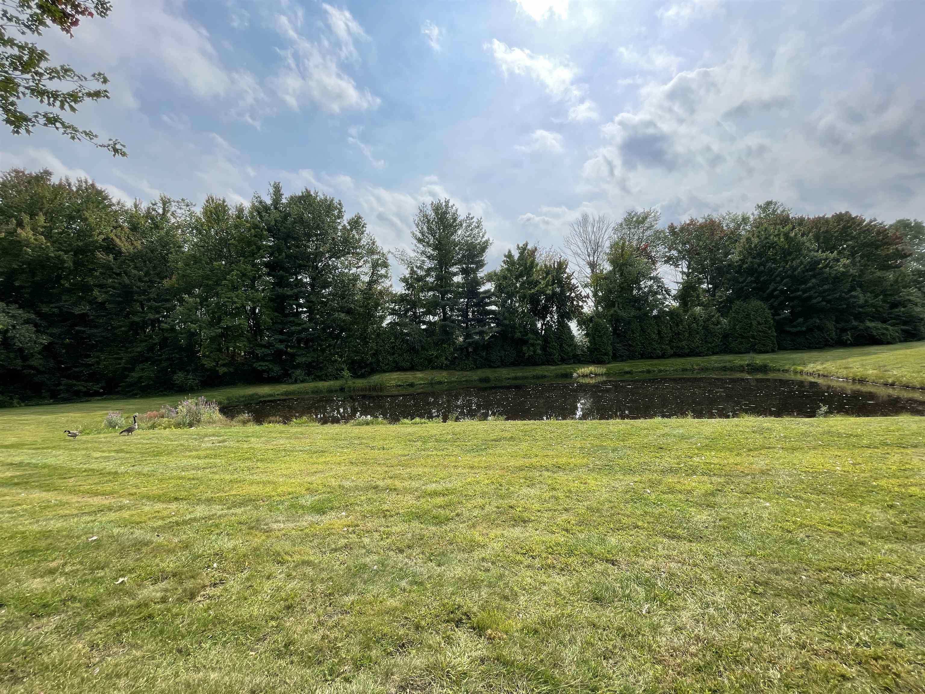 379 Huse Road, Unit 33 Manchester, NH 03103 - Photo 29 of 34