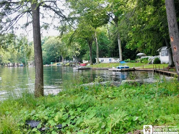 $275,000 | 2404 Shadyside Road, Mina, NY 14736