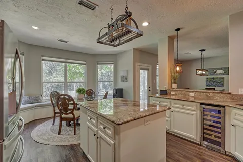 $685,000 | 28694 West Fm 1097 Road, Montgomery, TX 77356