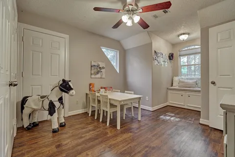 $685,000 | 28694 West Fm 1097 Road, Montgomery, TX 77356