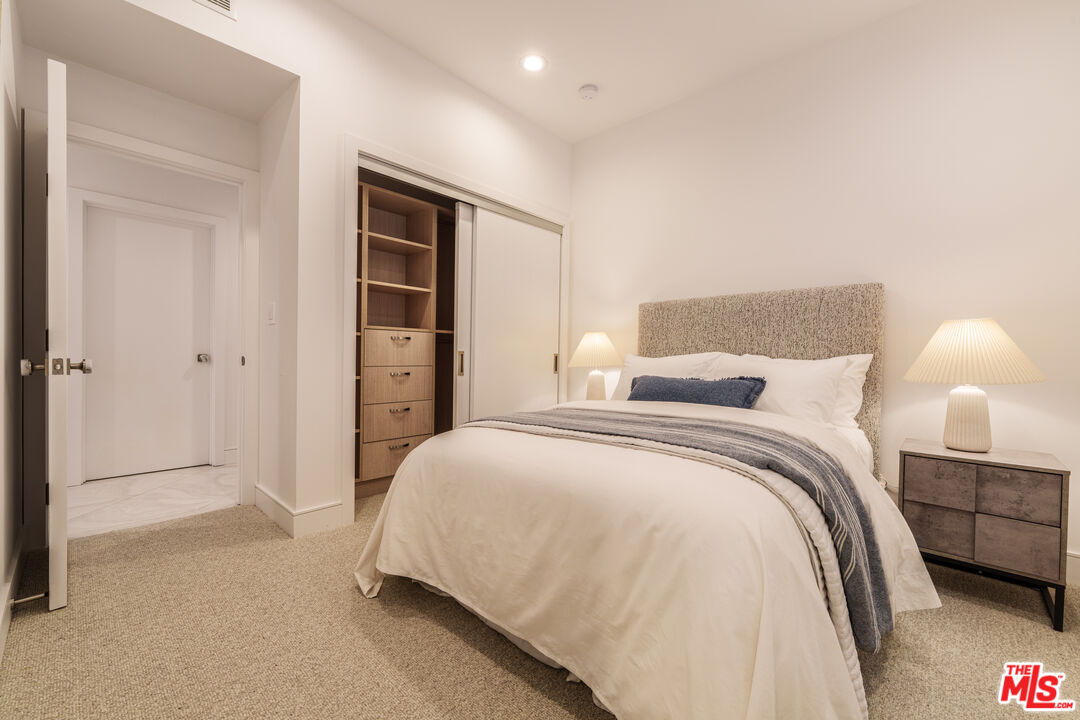 142 Union Jack Mall Marina del Rey, CA 90292 - Photo 11 of 18