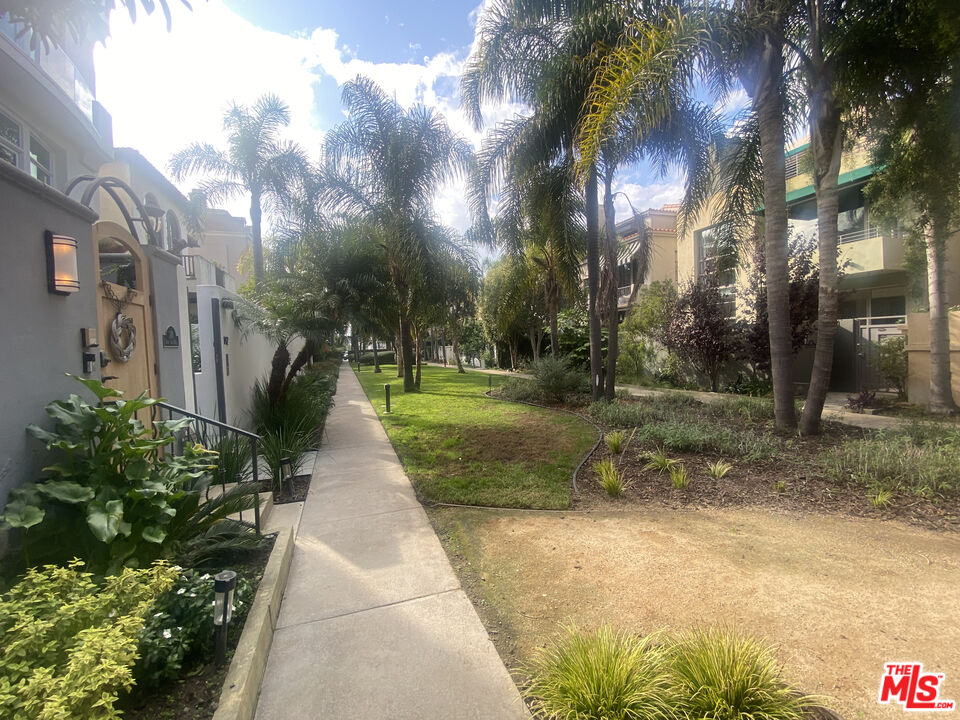 142 Union Jack Mall Marina del Rey, CA 90292 - Photo 14 of 15