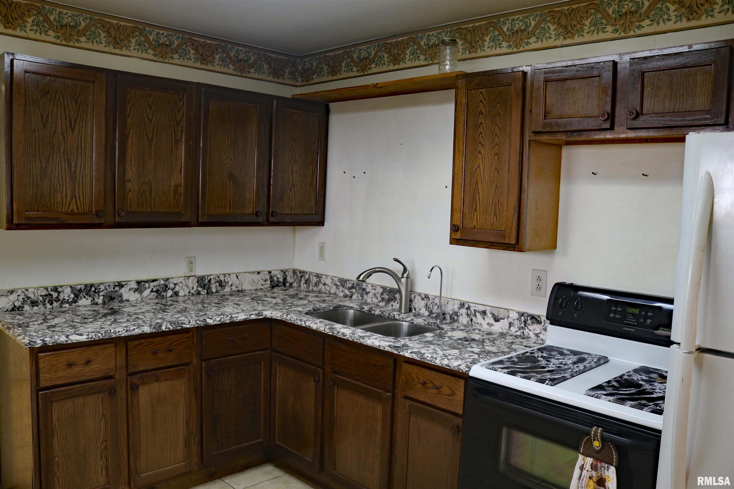 136 North 24th Street Springfield, IL 62703 - Photo 36 of 45