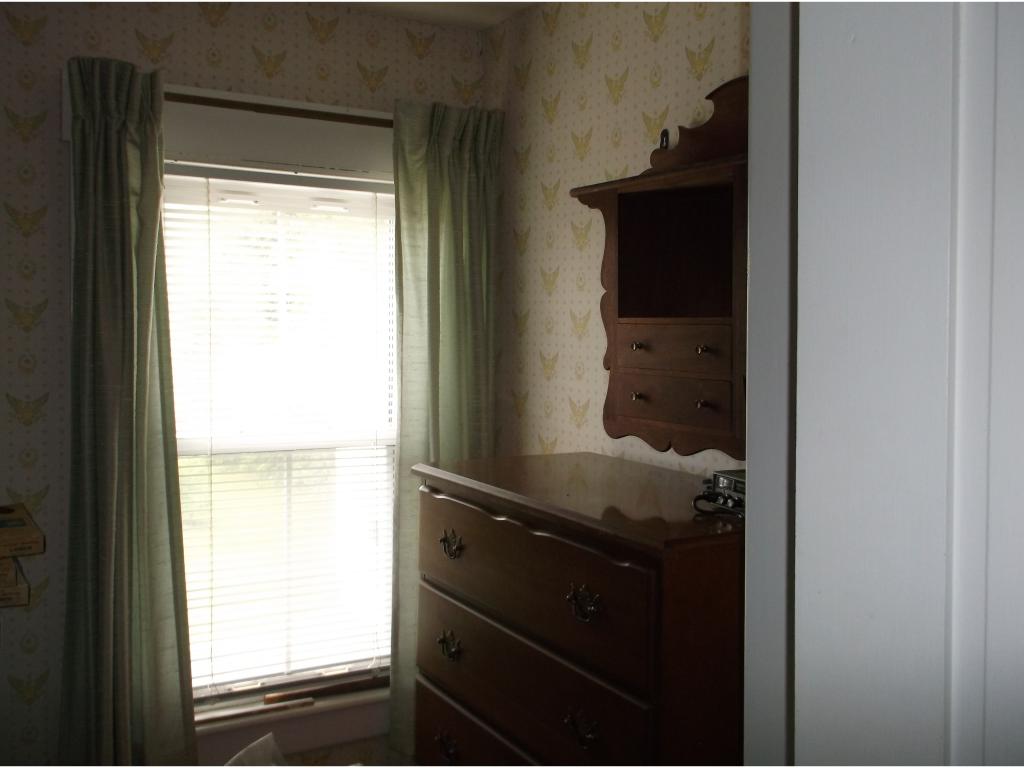52 Chapel Street Wakefield, NH 03887 - Photo 15 of 27 Gallery Image 15