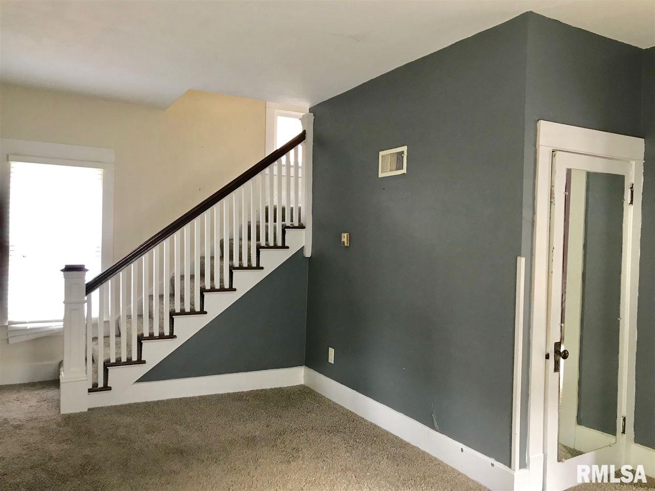 1316 South Walnut Street Springfield, IL 62704 - Photo 4 of 20