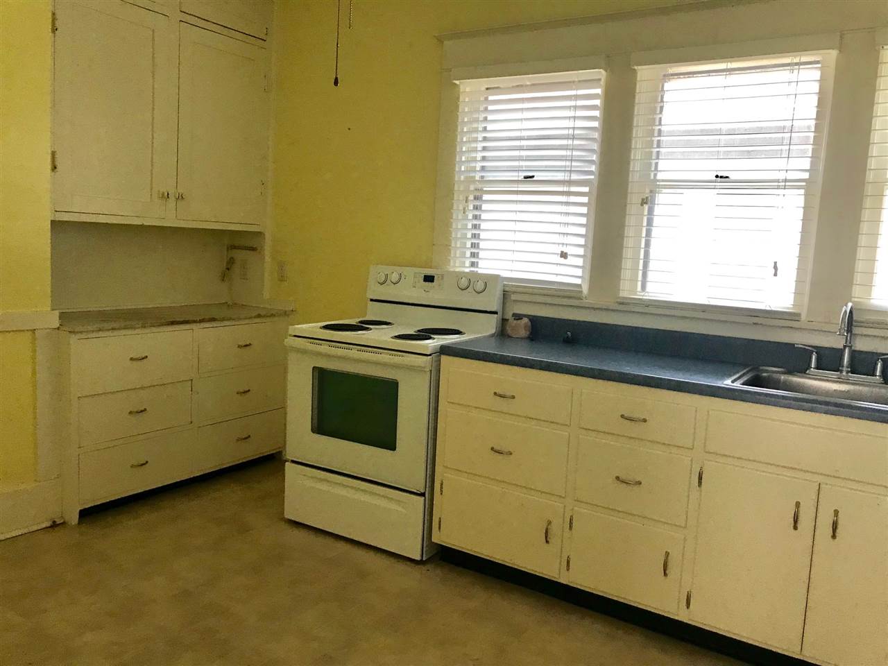 1316 South Walnut Street Springfield, IL 62704 - Photo 8 of 20