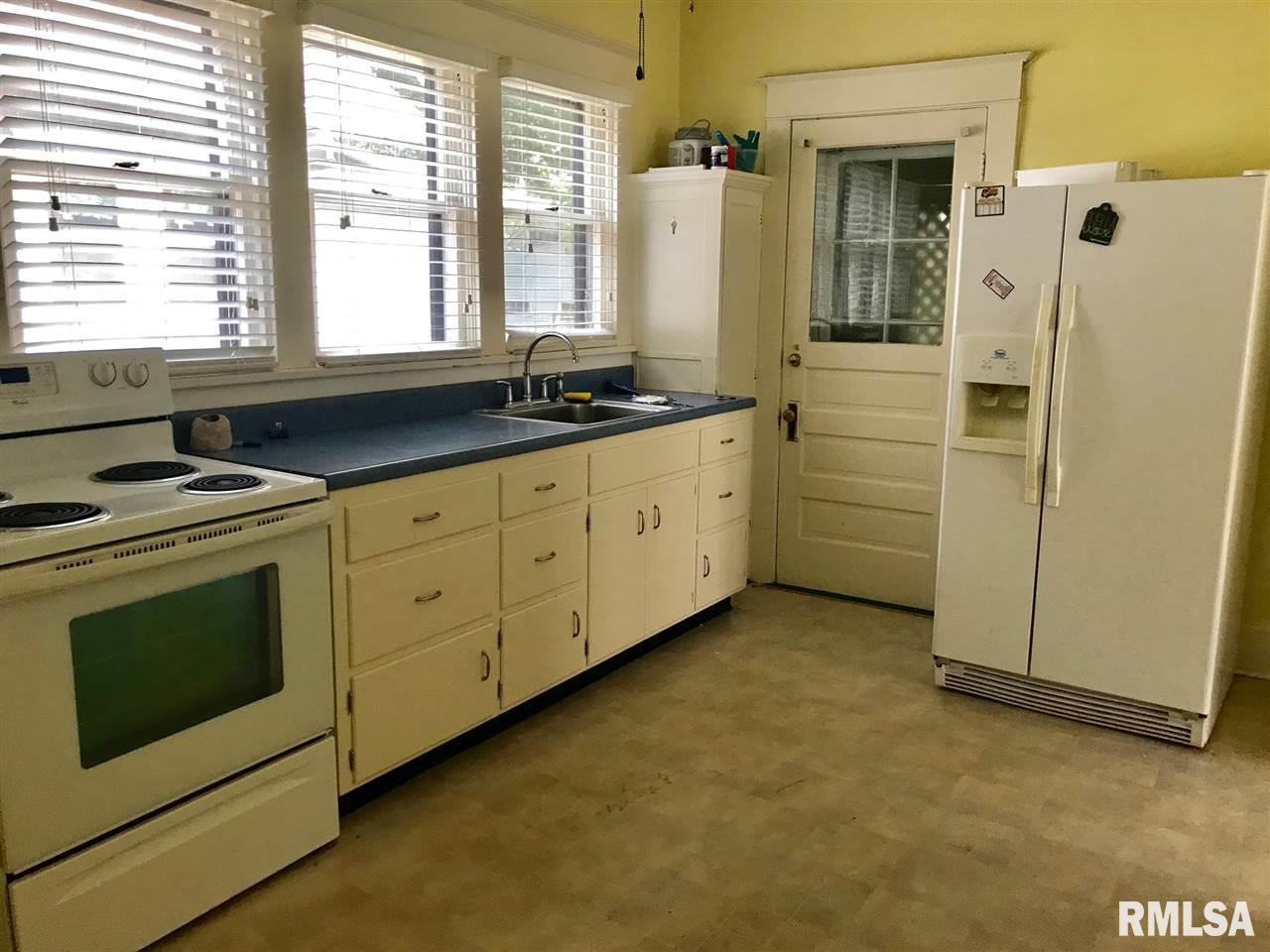 1316 South Walnut Street Springfield, IL 62704 - Photo 9 of 20