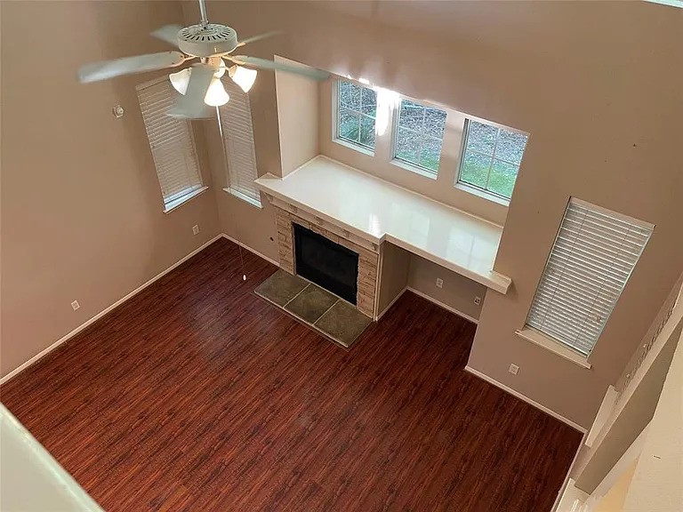 63 Scarlet Woods Court Spring, TX 77380 - Photo 2 of 27