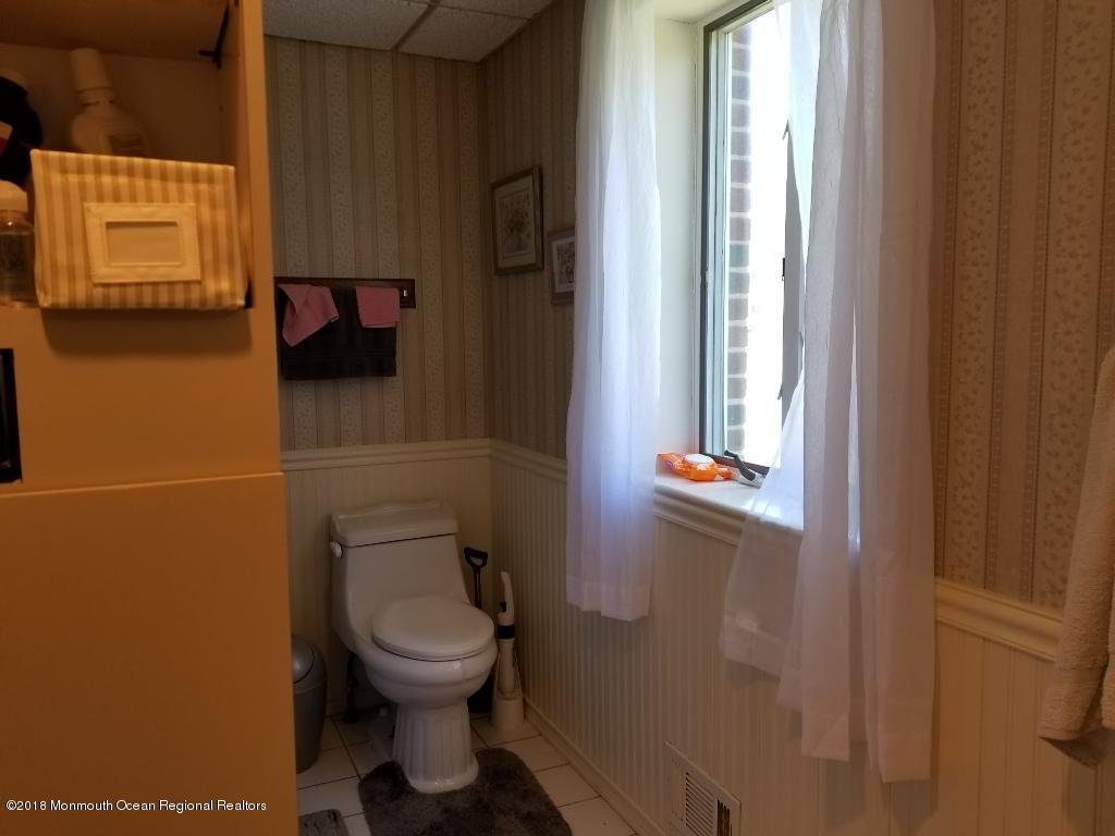 230 Cliftwood Road Oakhurst, NJ 07755 - Photo 16 of 21 20180521_114048