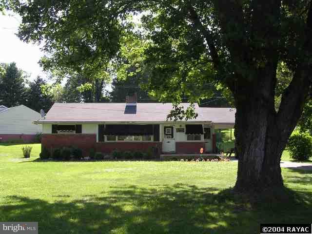 451 Green Spring Road York, PA 17403 - Photo 2 of 2