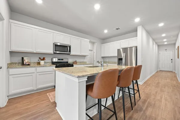 $2,275 | 13309 Silver Blazer Drive, Buda, TX 78610