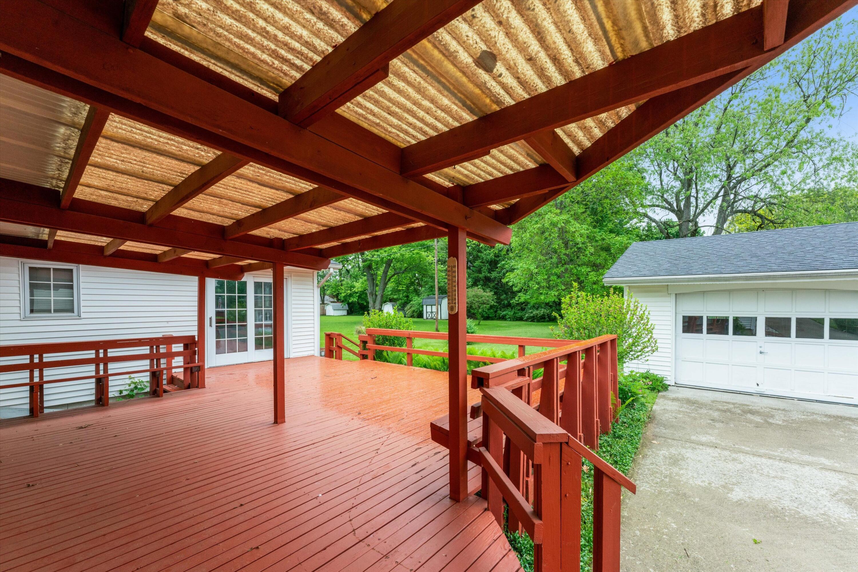 652 Bernhard Road Columbus, OH 43213 - Photo 49 of 53 13-DSC03074
