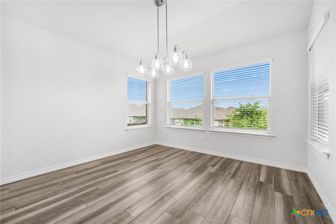 6166 Lavaca Drive Belton, TX 76513 - Photo 19 of 41 a view of livingroom with window