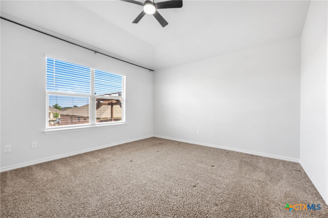 6166 Lavaca Drive Belton, TX 76513 - Photo 22 of 41 an empty room with a window