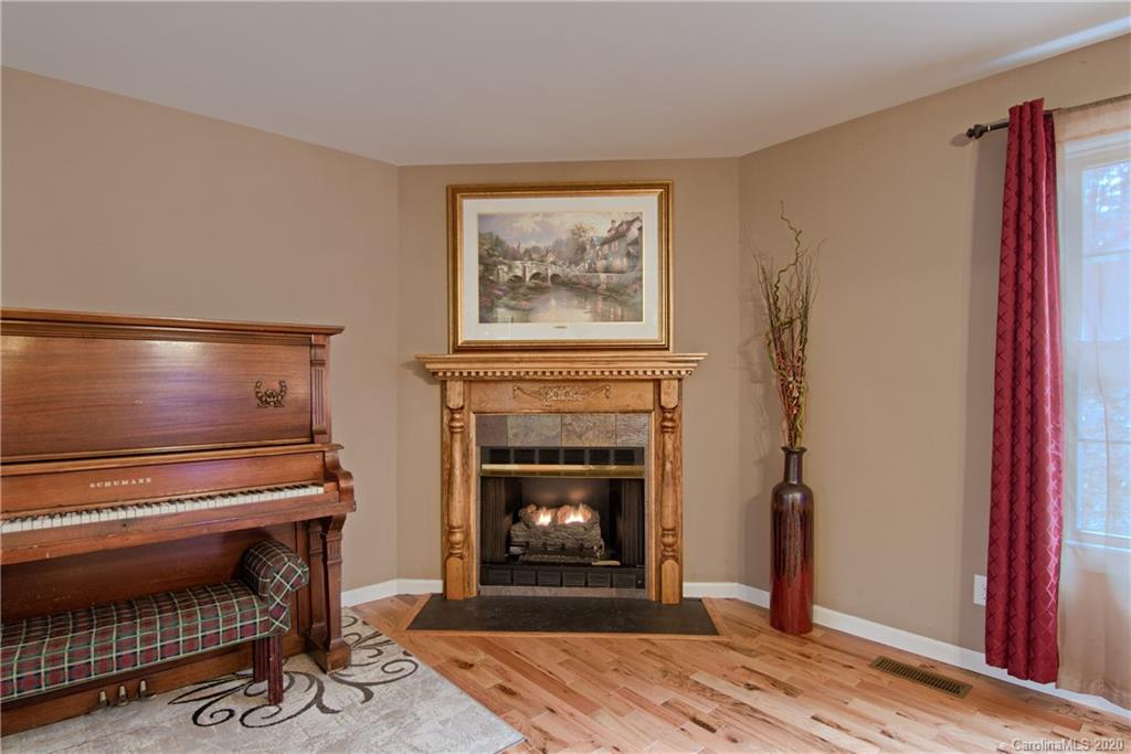 506 Morris Road Mills River, NC 28759 - Photo 10 of 29 Gallery Image 10