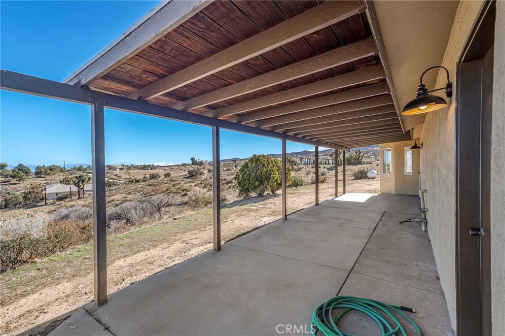 8325 Johnson Road Phelan, CA 92371 - Photo 48 of 53 Car port