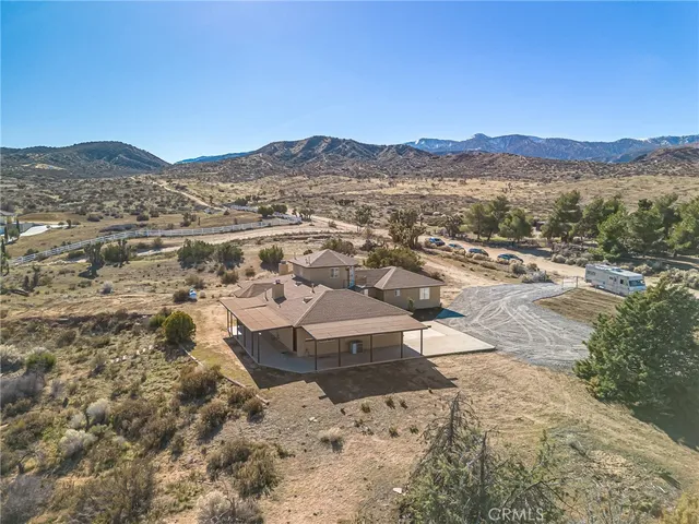 $539,000 | 8325 Johnson Road, Phelan, CA 92371