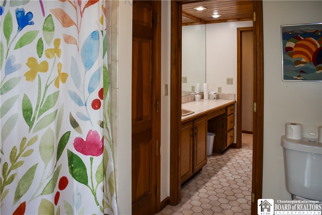 3045 West Oak Hill Road Ellicott, NY 14701 - Photo 22 of 34 Full Bathon 2nd floor